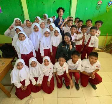 Mengajar di Kelas hari pertama — foto 1