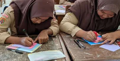 Foto pohon harapan siswa-siswi SMPN 3 Karangtengah — foto 2